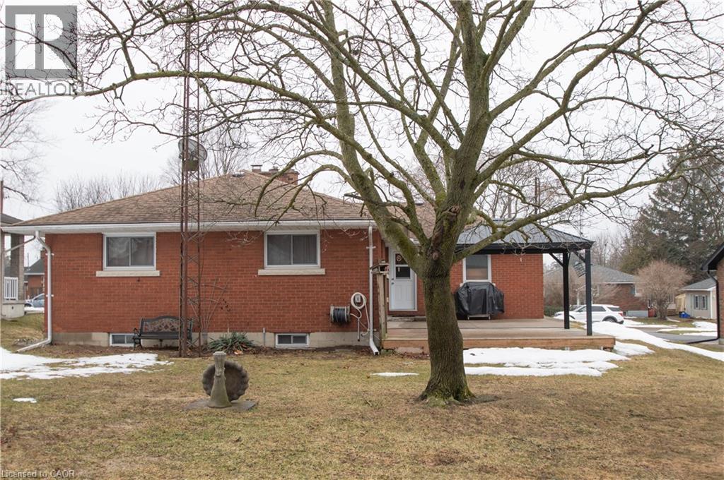 247 Herbert Avenue, Delhi, Ontario  N4B 2S5 - Photo 2 - 40809665