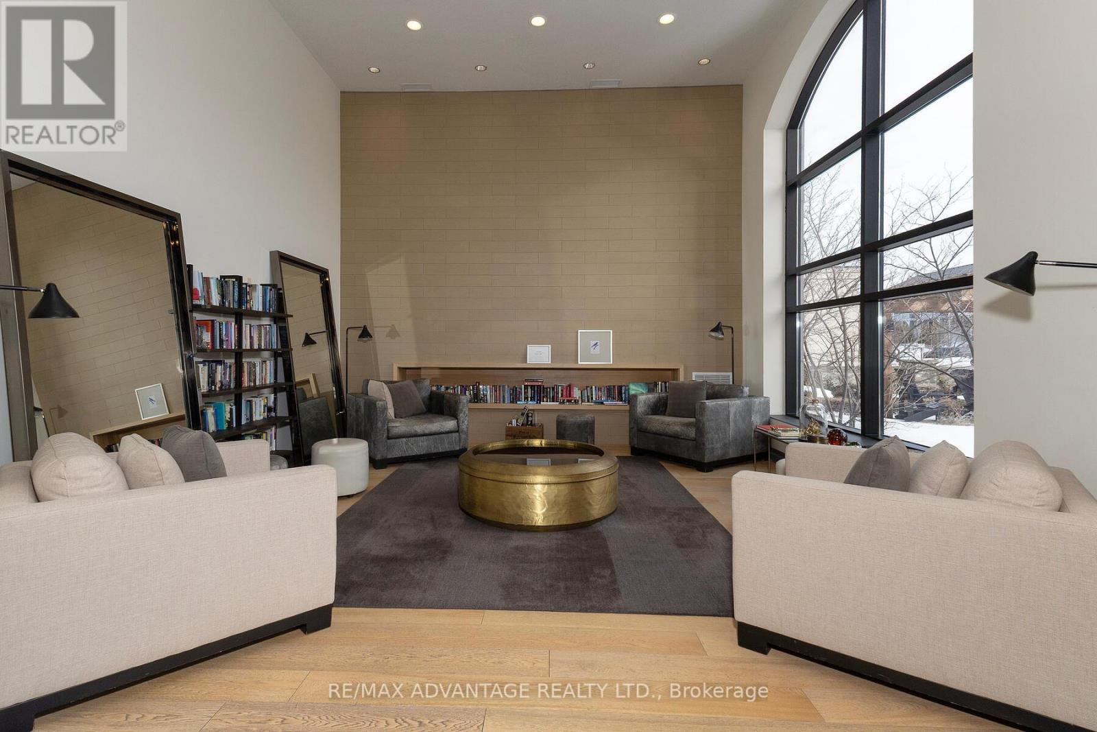 901 - 240 Villagewalk Boulevard, London North, Ontario  N6G 0P6 - Photo 29 - X12857760