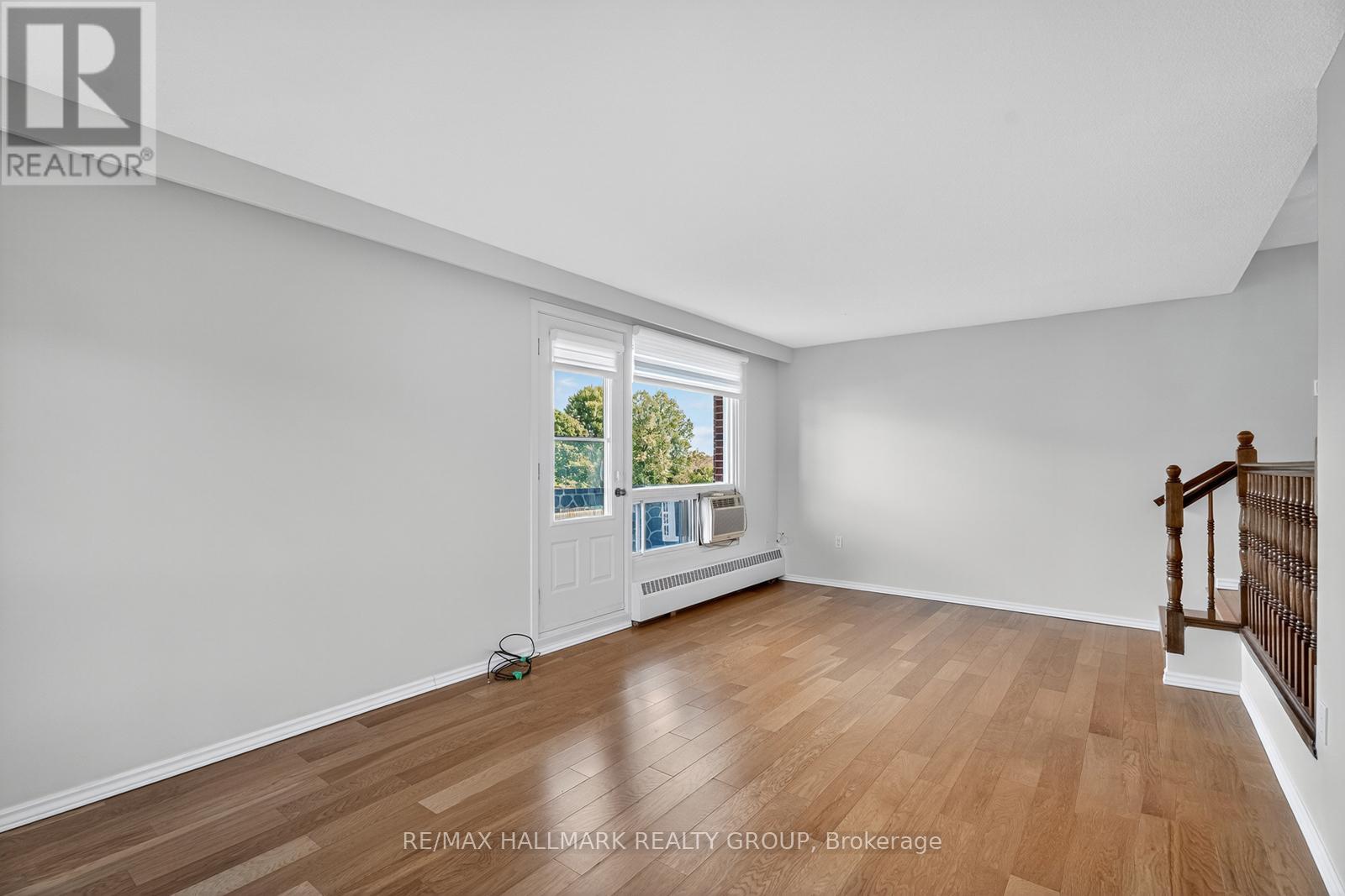 304 - 915 Elmsmere Road, Ottawa, Ontario  K1J 8H8 - Photo 17 - X12857772