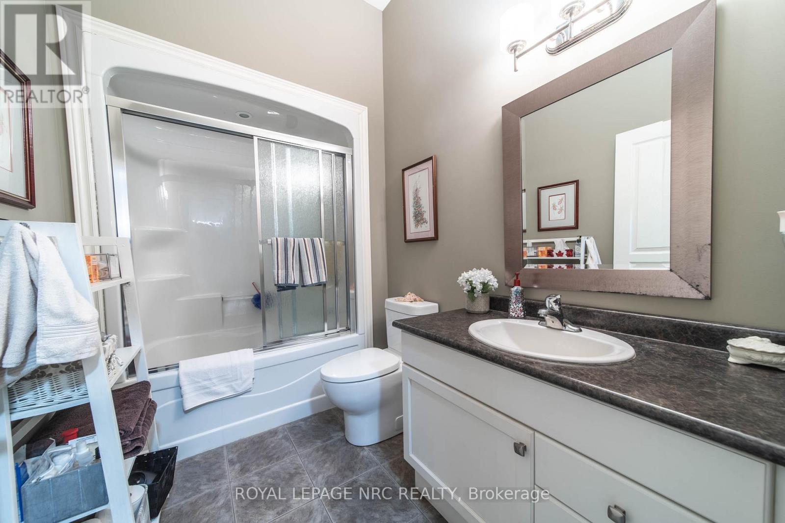 4 - 3232 Montrose Road, Niagara Falls, Ontario  L2E 6S4 - Photo 14 - X12857738