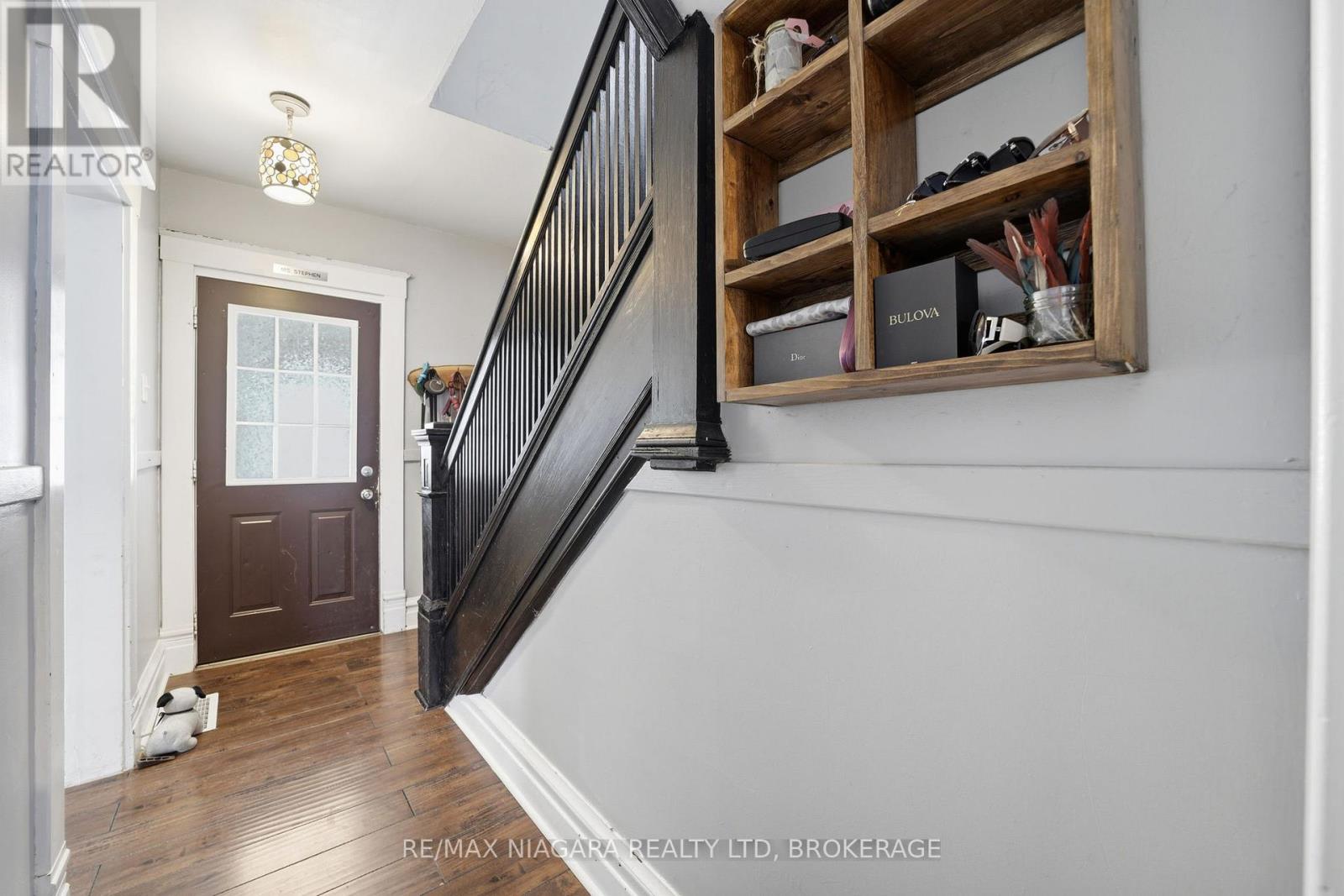 4919 Huron Street, Niagara Falls, Ontario  L2E 2J4 - Photo 3 - X12857786