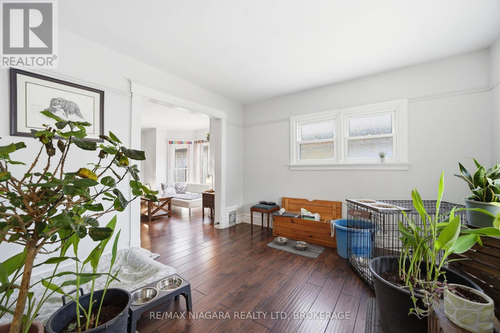 4919 Huron Street, Niagara Falls, Ontario  L2E 2J4 - Photo 5 - X12857786