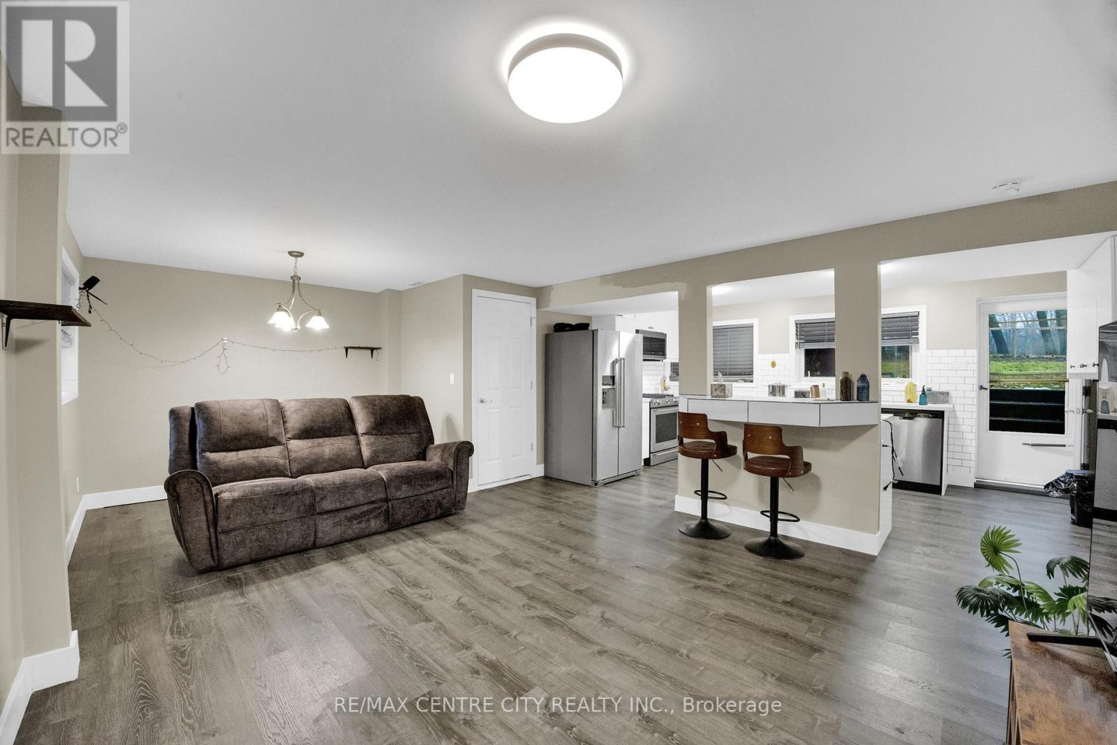 637 Jason Crescent, London South (South O), Ontario  N6J 3E5 - Photo 34 - X12857624