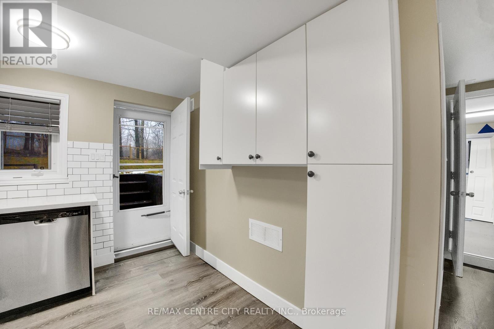 637 Jason Crescent, London South (South O), Ontario  N6J 3E5 - Photo 35 - X12857624