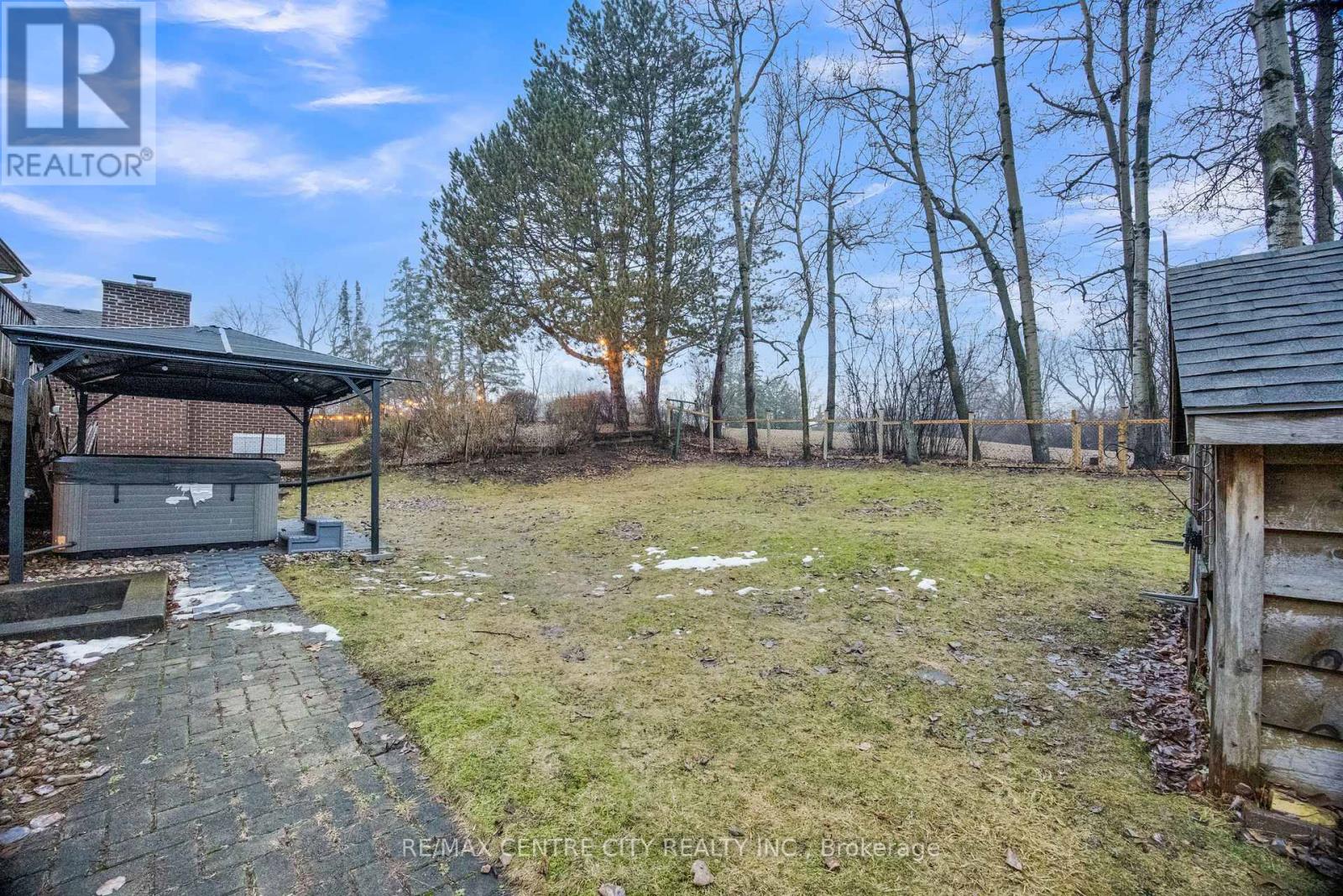 637 Jason Crescent, London South (South O), Ontario  N6J 3E5 - Photo 38 - X12857624