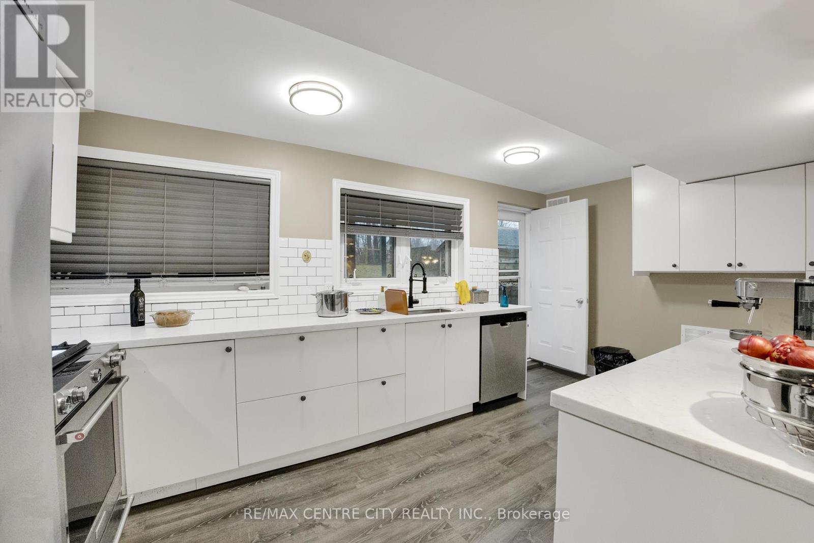 637 Jason Crescent, London South (South O), Ontario  N6J 3E5 - Photo 37 - X12857624