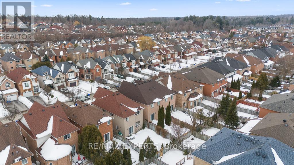 62 Colonial Crescent, Richmond Hill, Ontario  L4E 3X3 - Photo 34 - N12857766