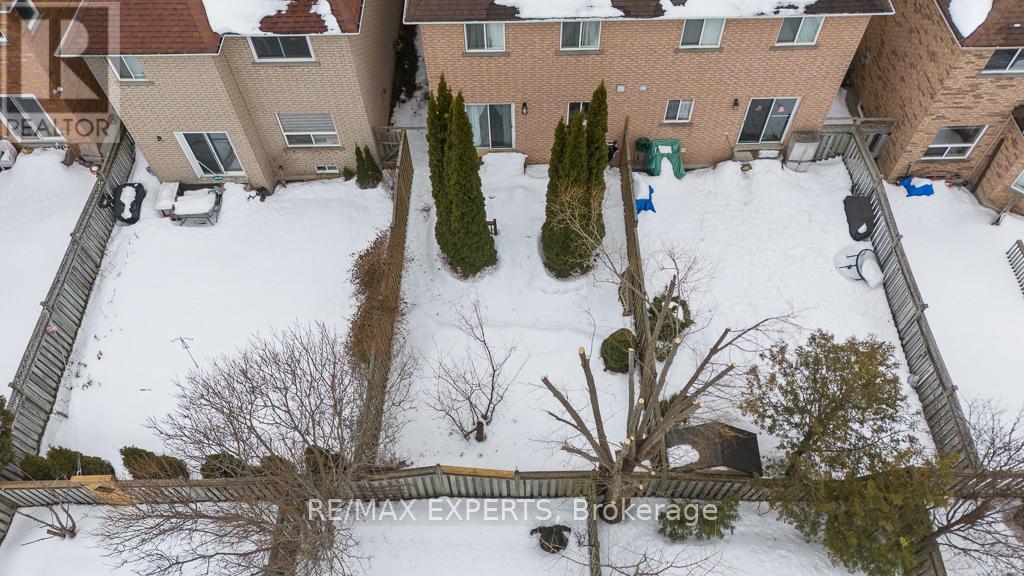 62 Colonial Crescent, Richmond Hill, Ontario  L4E 3X3 - Photo 36 - N12857766