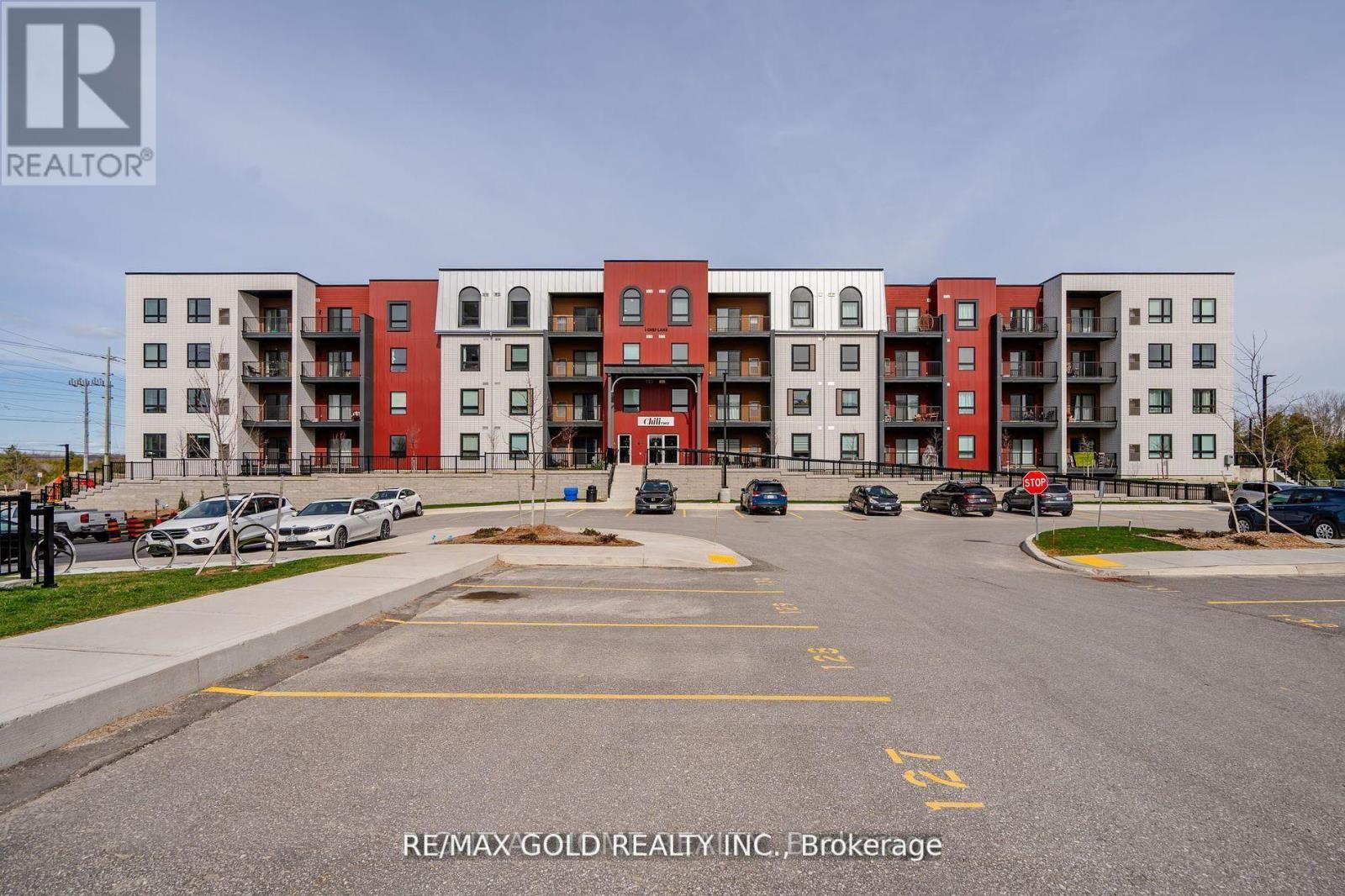213 - 1 CHEF LANE, Barrie, Ontario