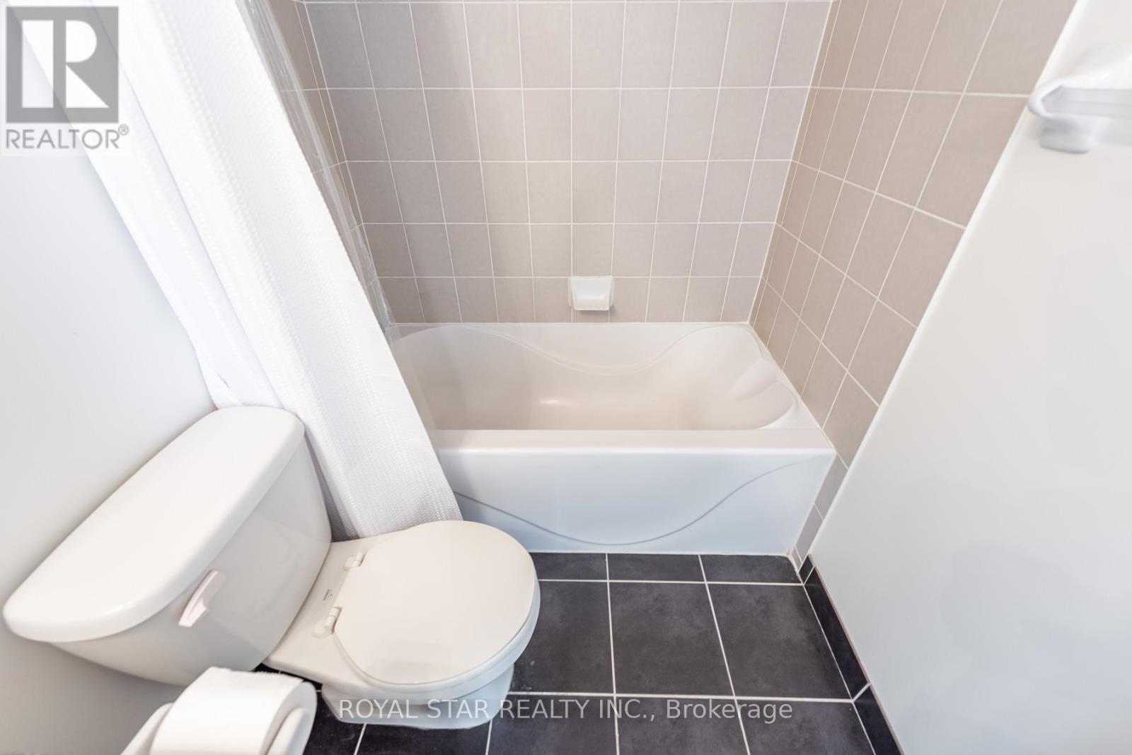 1404 - 2240 Lakeshore Boulevard, Toronto (Mimico), Ontario  M8V 0A9 - Photo 22 - W12857722