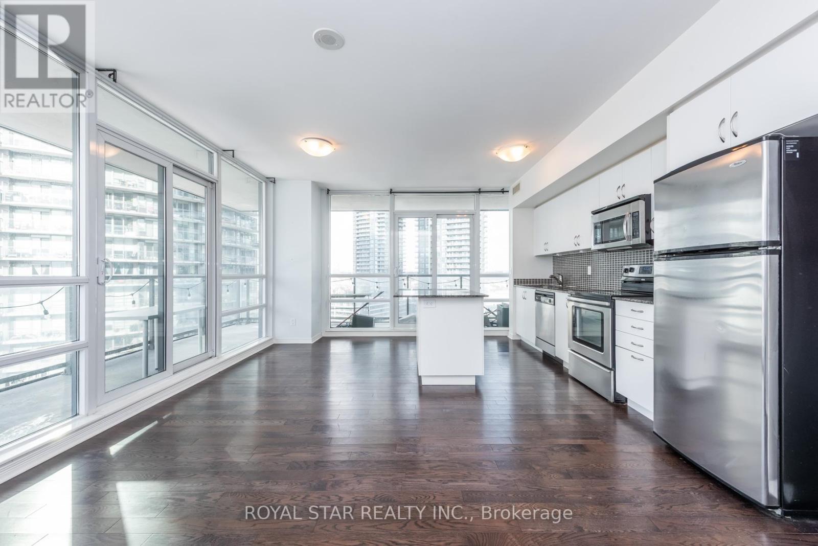 1404 - 2240 Lakeshore Boulevard, Toronto (Mimico), Ontario  M8V 0A9 - Photo 30 - W12857722