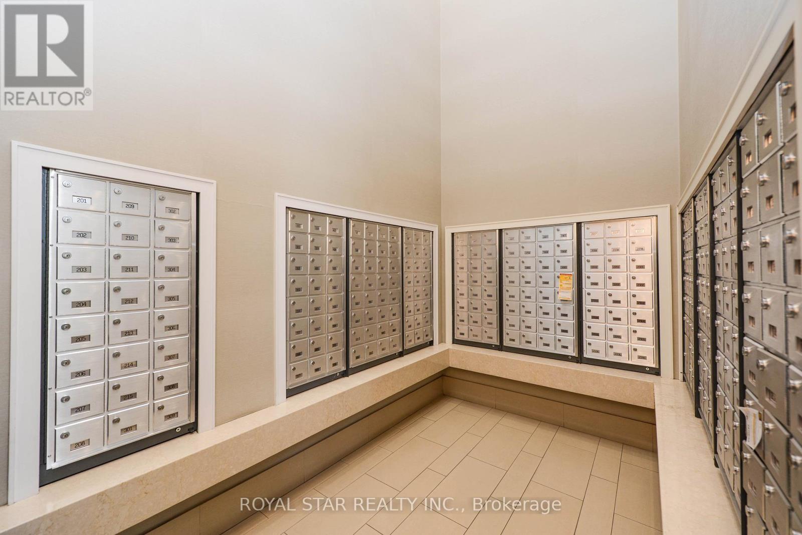 1404 - 2240 Lakeshore Boulevard, Toronto (Mimico), Ontario  M8V 0A9 - Photo 6 - W12857722