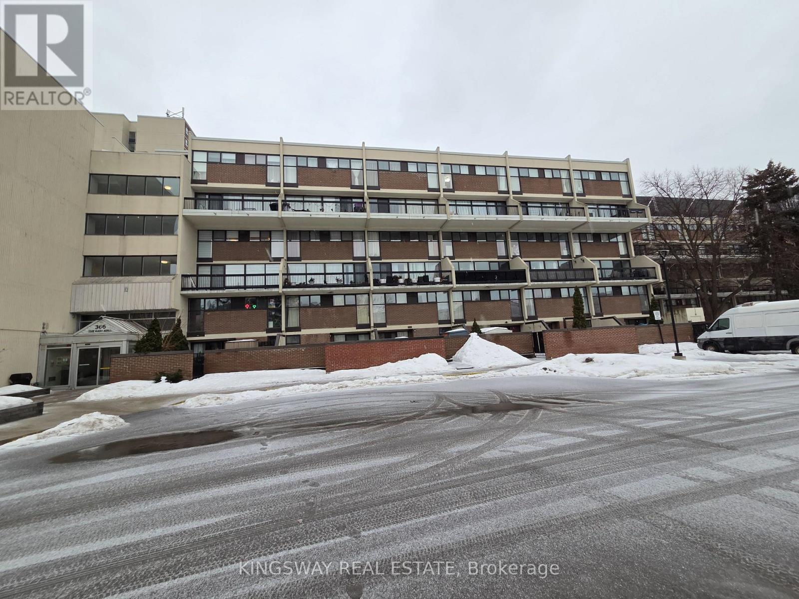 233 - 366 THE EAST MALL, toronto (islington-city centre west), Ontario