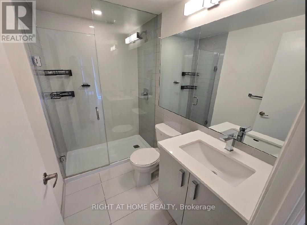 30 Gibbs Road, Toronto (Islington-City Centre West), Ontario  M9B 0E4 - Photo 13 - W12857756