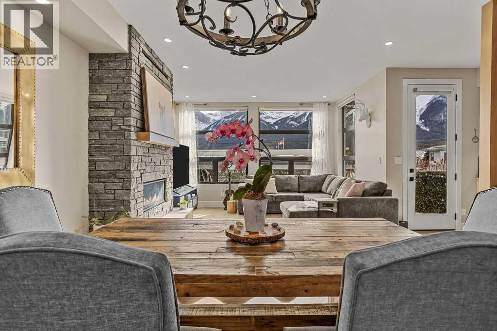 2, 725 7th Street, Canmore, Alberta