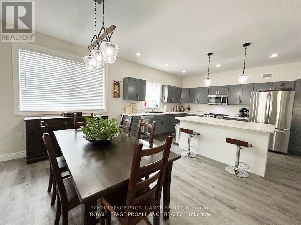 47 SOUTH MALONEY ST STREET N, marmora and lake (marmora ward), Ontario