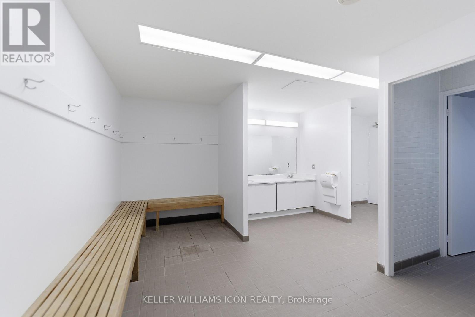 1011 - 2760 Carousel Crescent, Ottawa, Ontario  K1T 2N4 - Photo 41 - X12820768