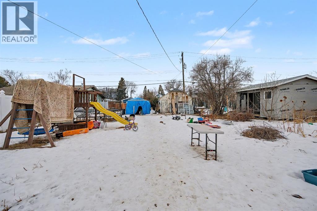 215 5 Avenue Se, Three Hills, Alberta  T0M 2A0 - Photo 22 - A2283626