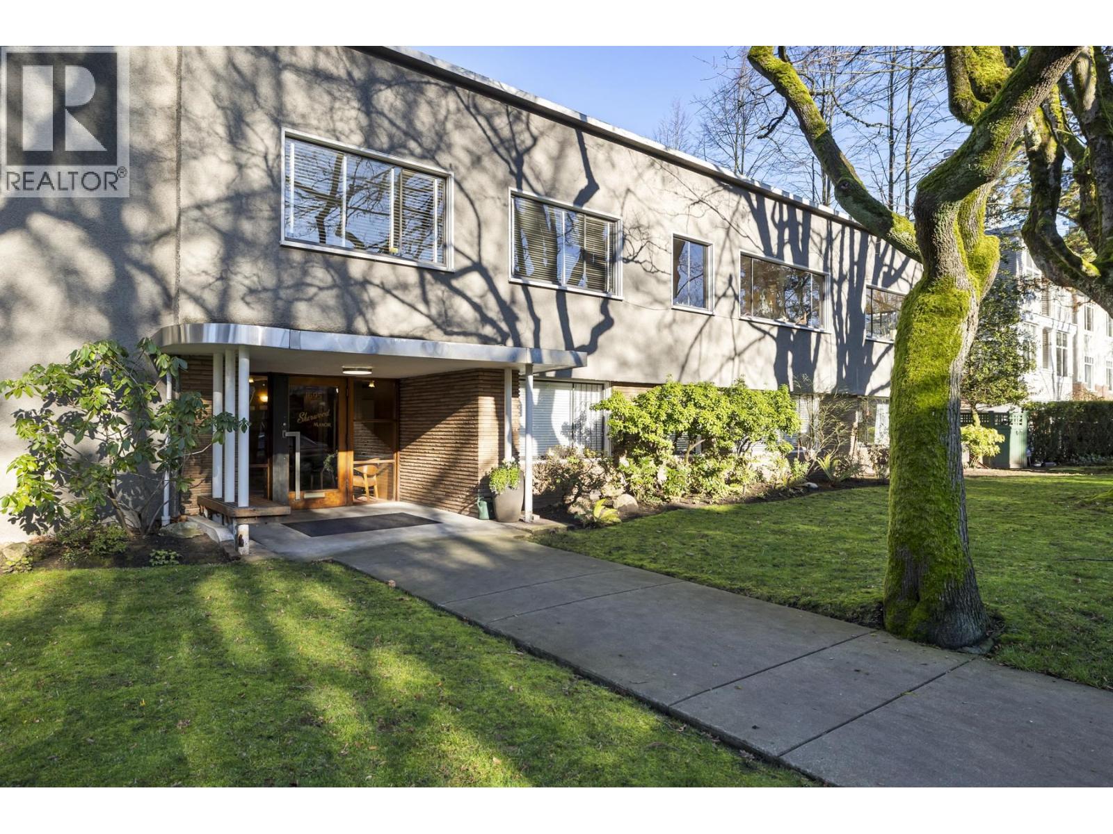 205 1695 W 10th Avenue, Vancouver, British Columbia  V6J 2A2 - Photo 1 - R3083671