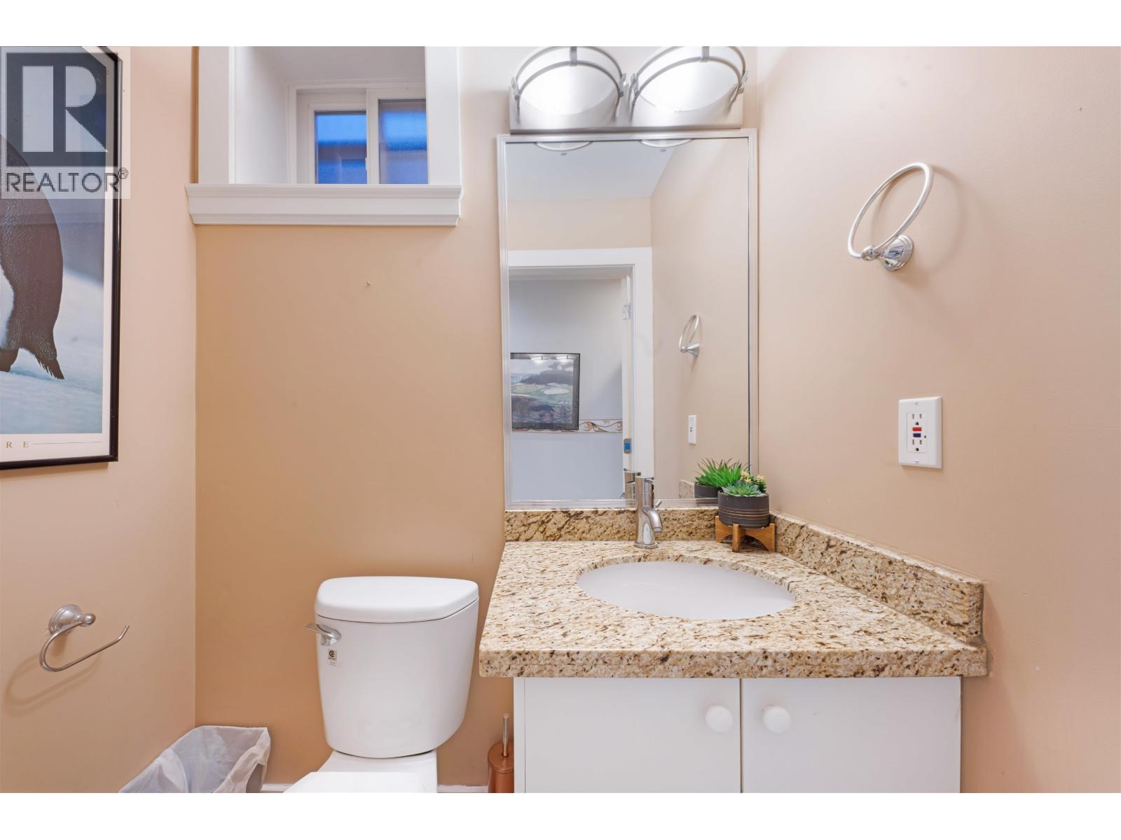 7778 Nanaimo Street, Vancouver, British Columbia  V5P 4M9 - Photo 7 - R3097205