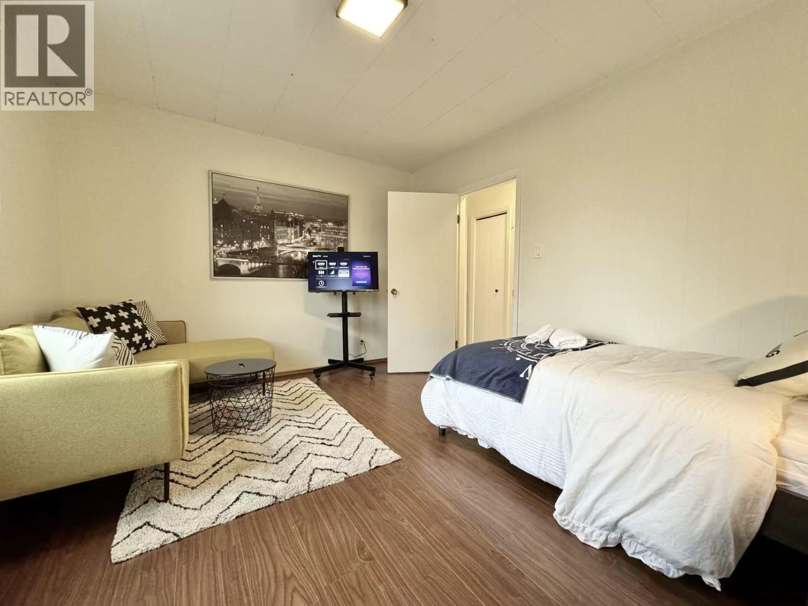 1336 E 11 Avenue, Vancouver, British Columbia  V5N 1Y5 - Photo 2 - R3097209