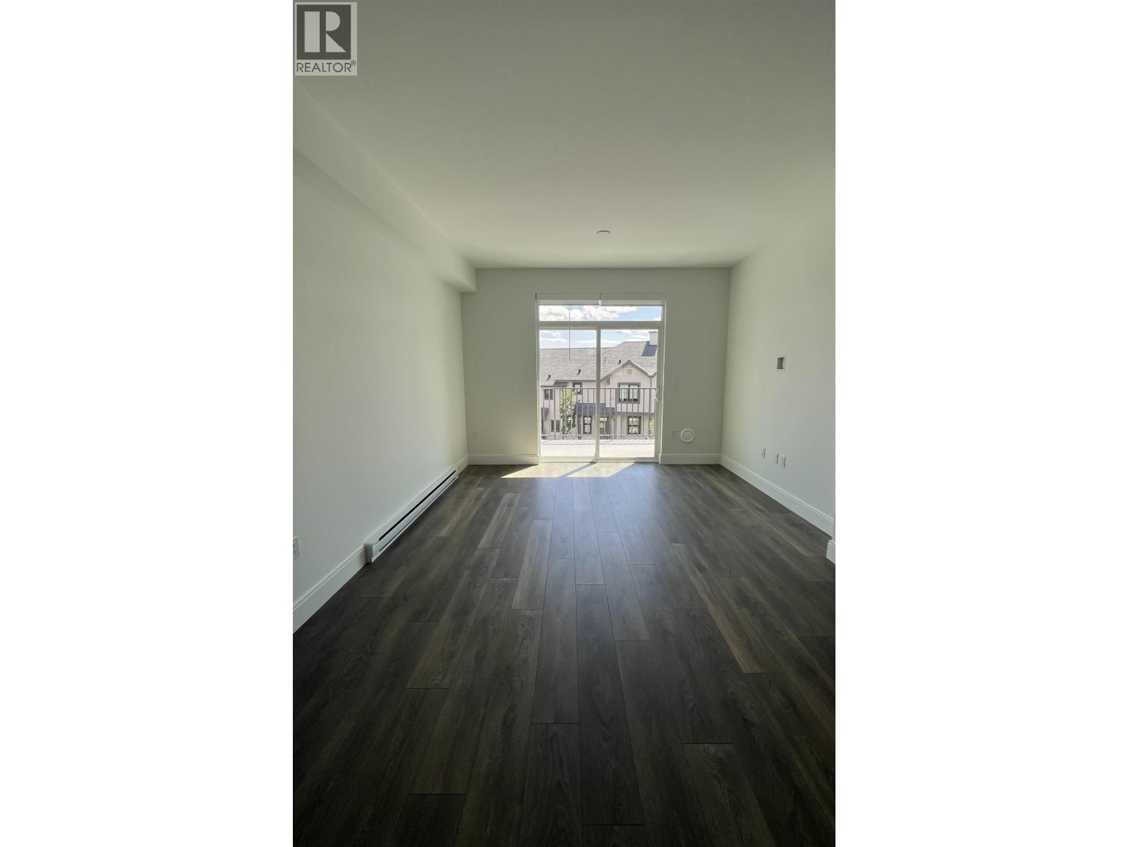 208 1310 Mitchell Street, Coquitlam, British Columbia  V3E 0T9 - Photo 4 - R3097210