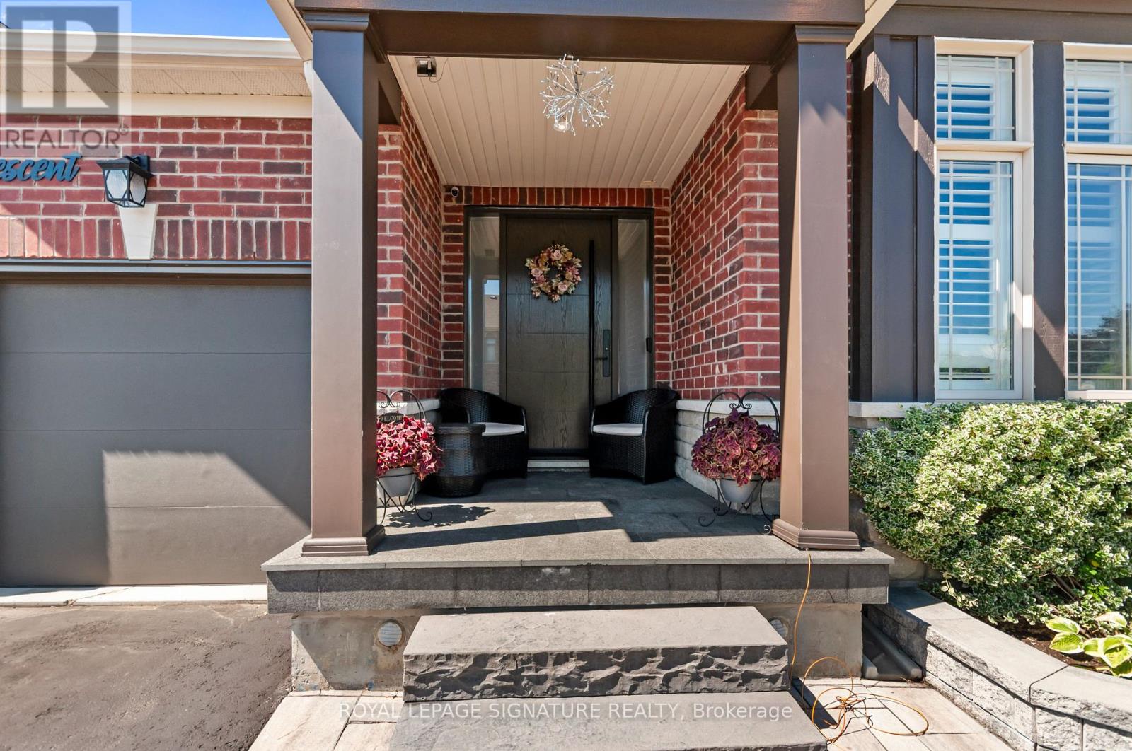 80 Sharpe Crescent, New Tecumseth (Tottenham), Ontario  L0G 1W0 - Photo 3 - N12857836