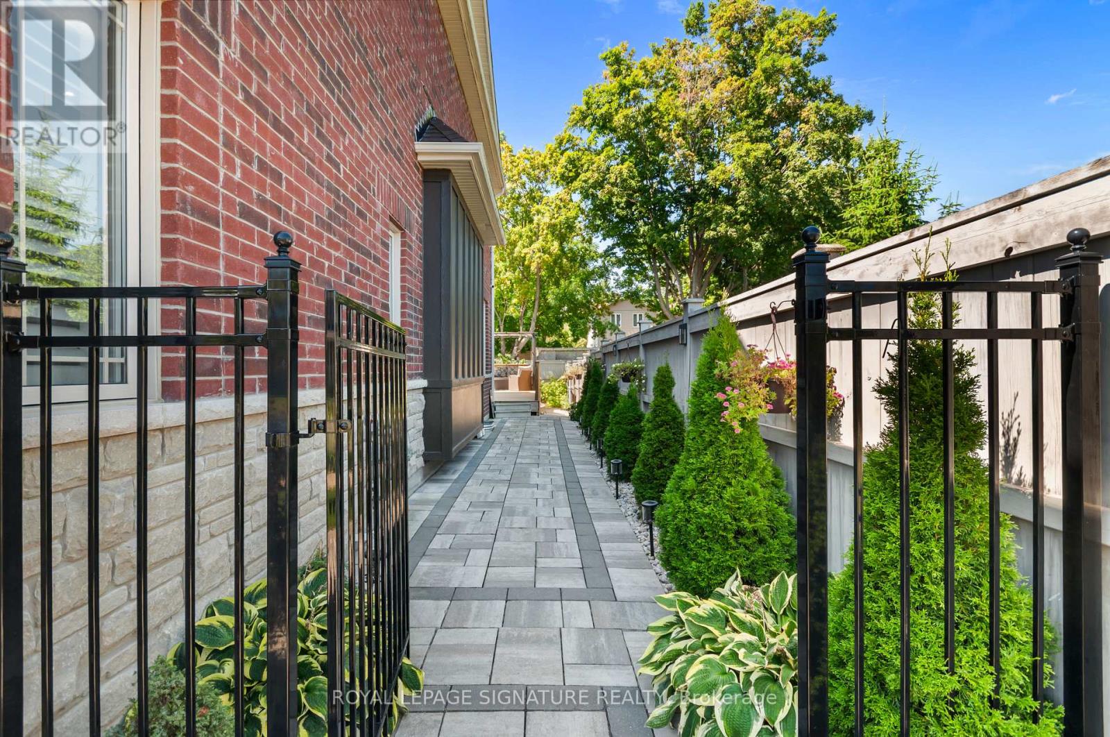 80 Sharpe Crescent, New Tecumseth (Tottenham), Ontario  L0G 1W0 - Photo 46 - N12857836