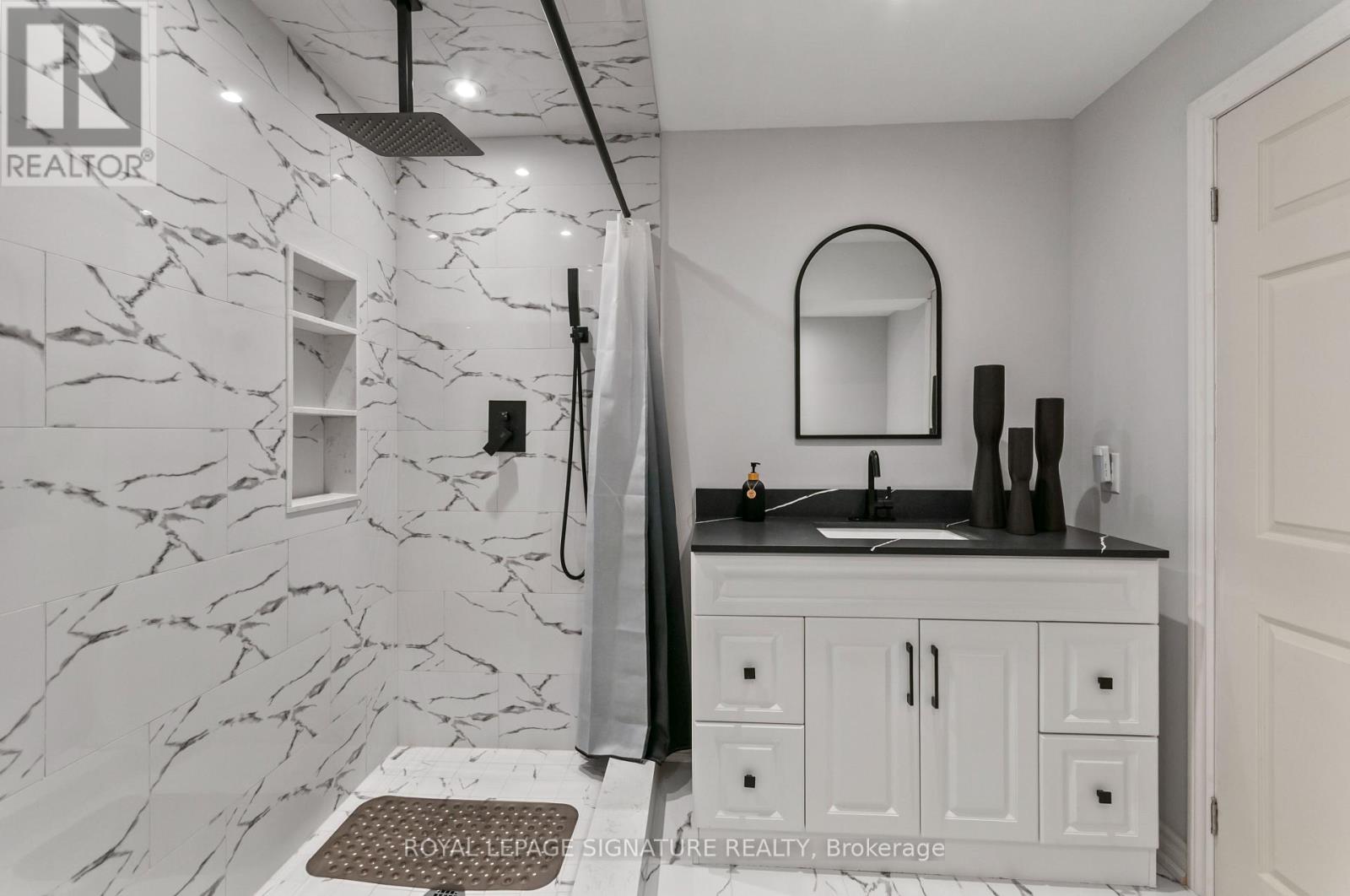 80 Sharpe Crescent, New Tecumseth (Tottenham), Ontario  L0G 1W0 - Photo 6 - N12857836