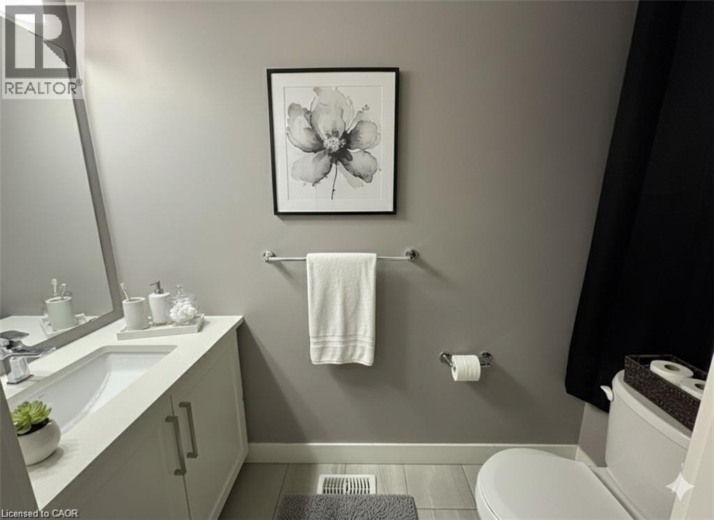 3025 Doyle Drive Unit# 26, London, Ontario  N6M 0H2 - Photo 4 - 40810428