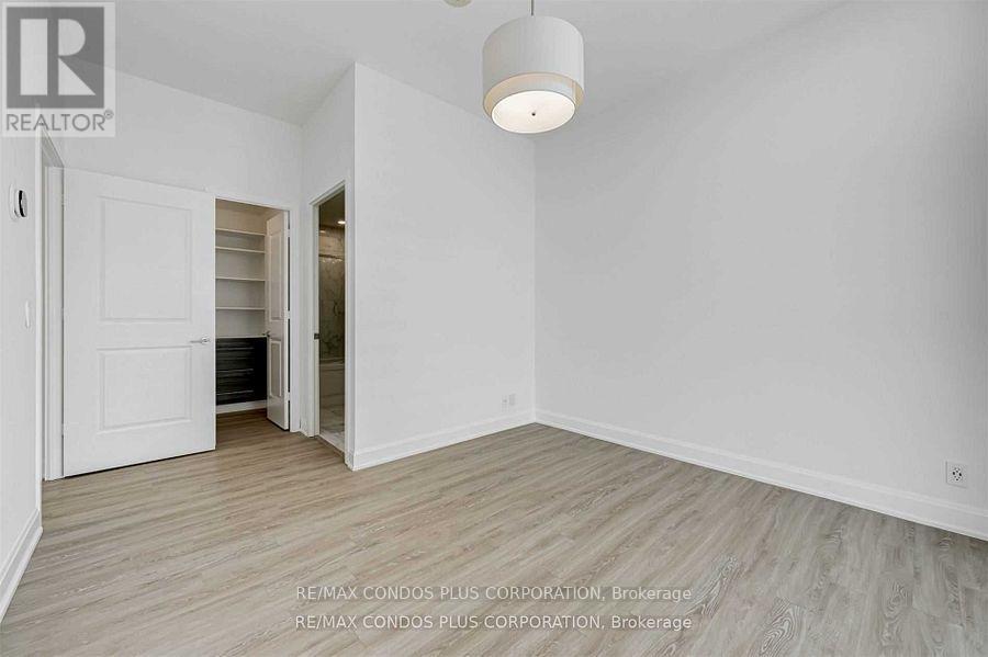 3805 - 33 Shore Breeze Drive, Toronto, Ontario  M8V 0G1 - Photo 7 - W12857824