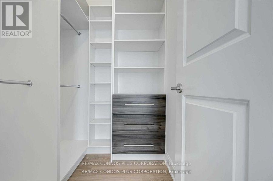 3805 - 33 Shore Breeze Drive, Toronto, Ontario  M8V 0G1 - Photo 9 - W12857824