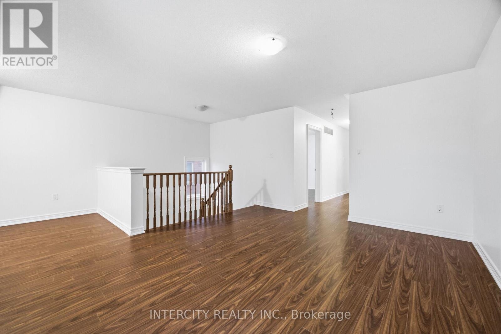 26 Sussexvale Drive, Brampton, Ontario  L6R 0W2 - Photo 34 - W12857838