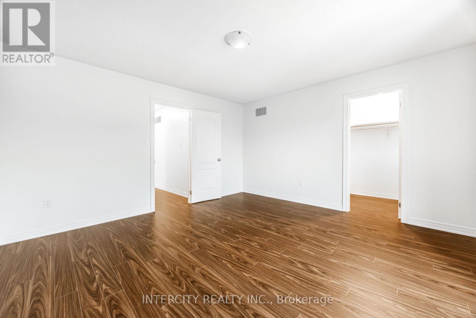 26 Sussexvale Drive, Brampton, Ontario  L6R 0W2 - Photo 37 - W12857838