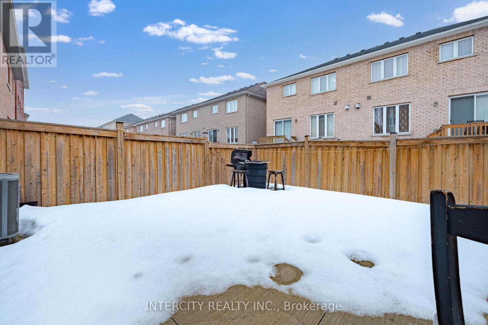 26 Sussexvale Drive, Brampton, Ontario  L6R 0W2 - Photo 49 - W12857838