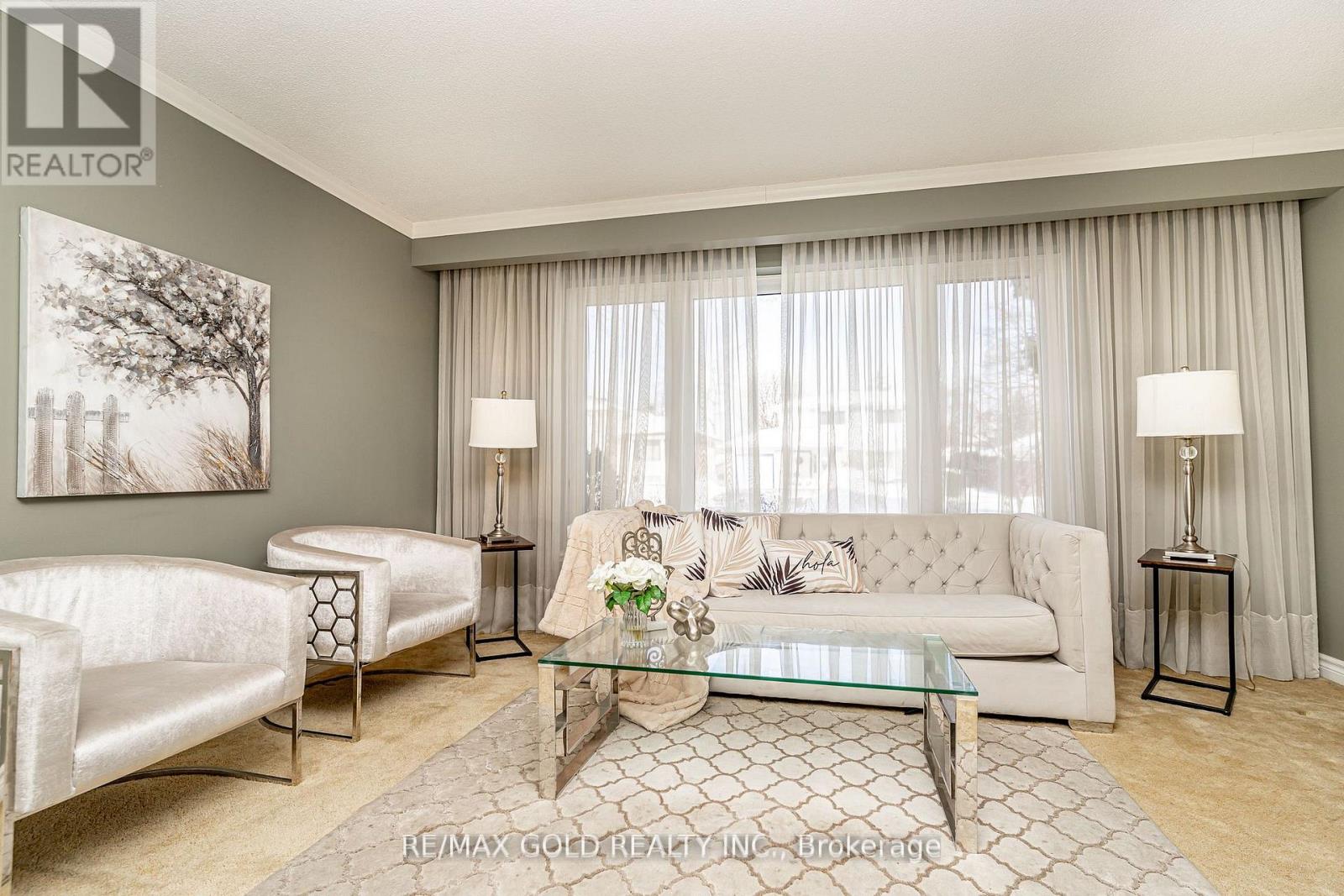 29 Chesterfield Road, Brampton, Ontario  L6W 1L2 - Photo 14 - W12857840