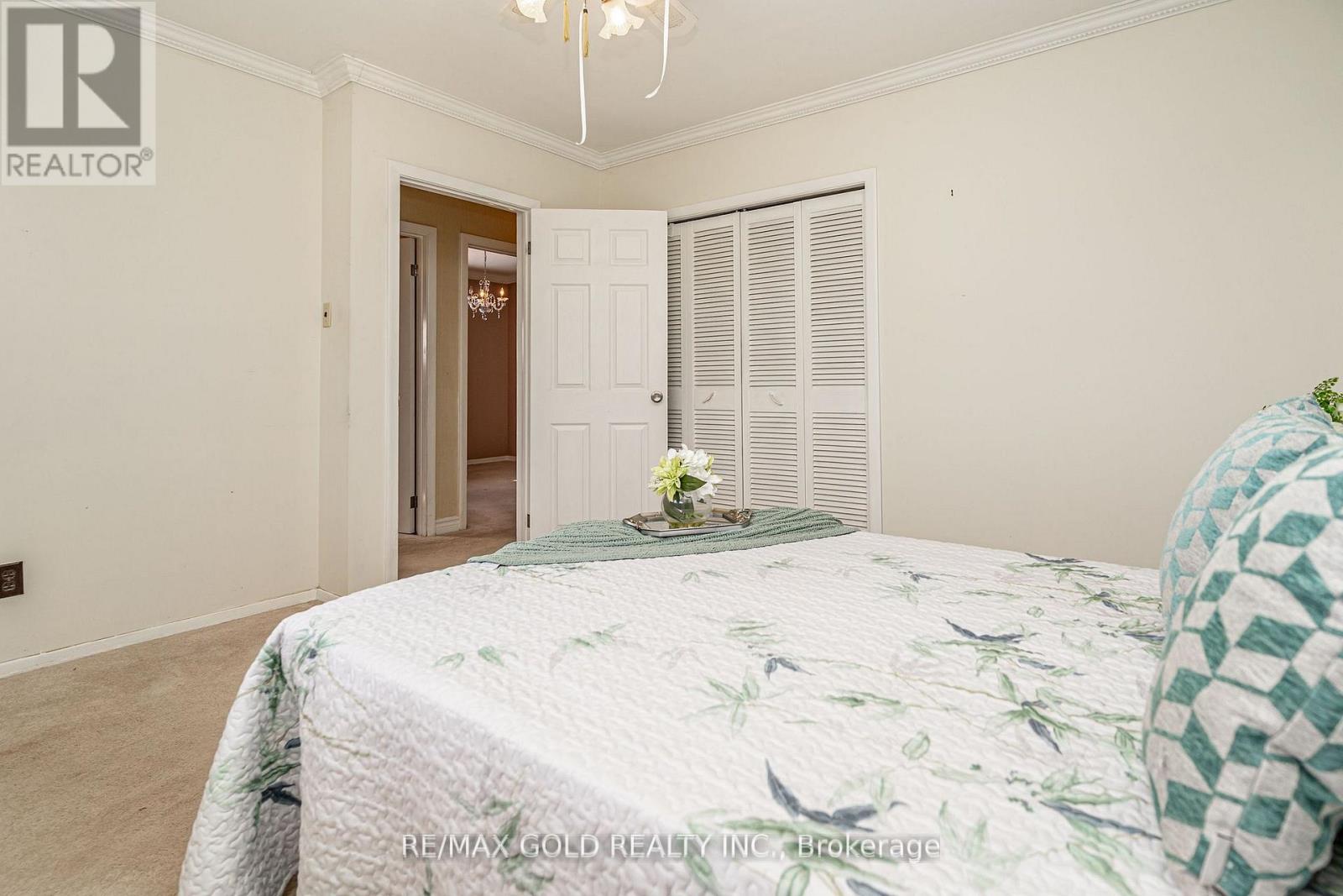 29 Chesterfield Road, Brampton, Ontario  L6W 1L2 - Photo 24 - W12857840