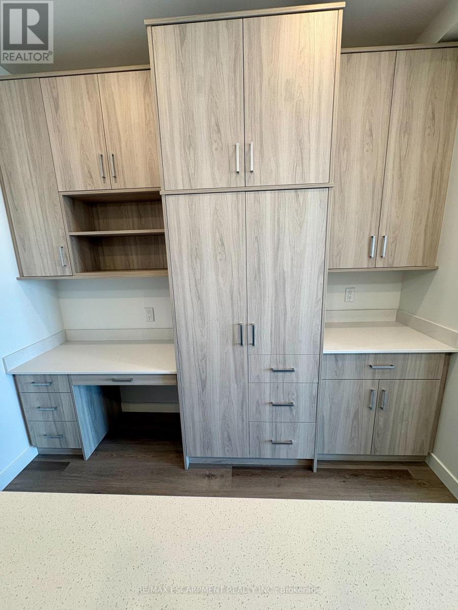 617 - 461 Green Road, Hamilton, Ontario  L8E 0L5 - Photo 8 - X12857814