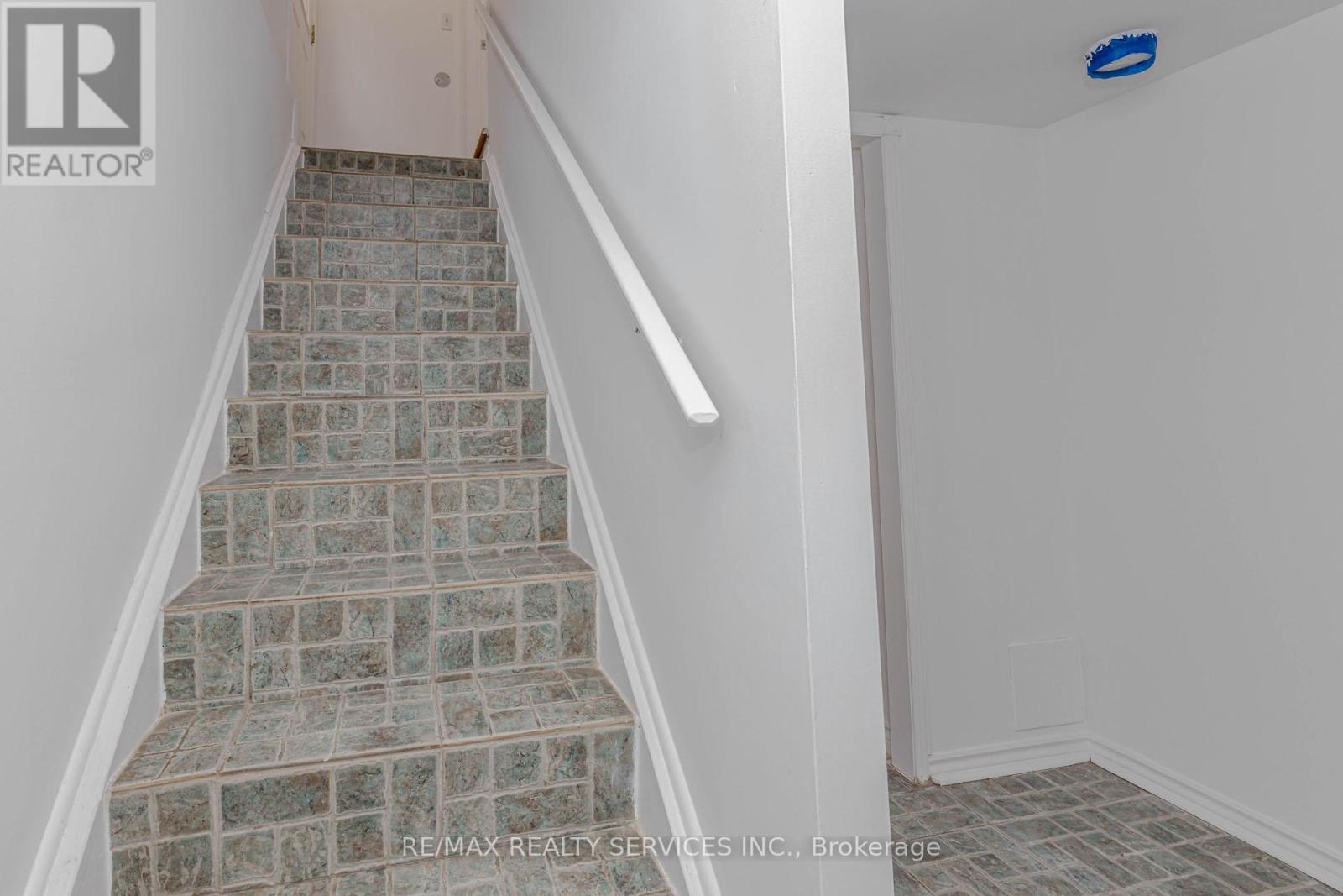 102 Sand Cherry Crescent, Brampton, Ontario  L6R 3B2 - Photo 40 - W12857112