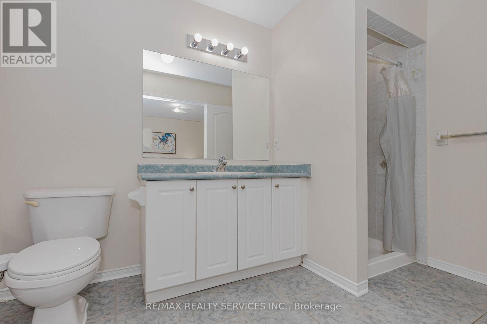 102 Sand Cherry Crescent, Brampton, Ontario  L6R 3B2 - Photo 28 - W12857112