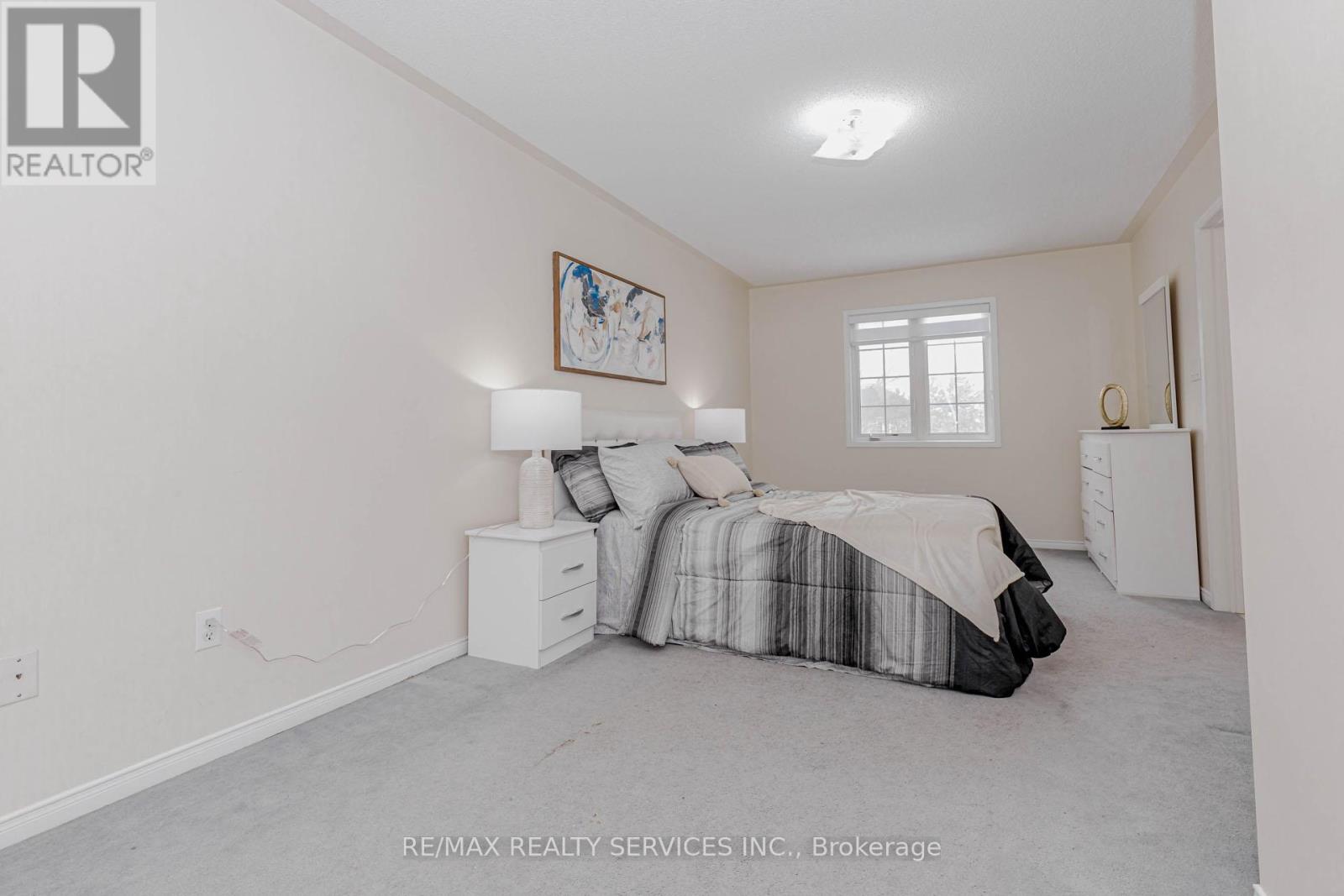 102 Sand Cherry Crescent, Brampton, Ontario  L6R 3B2 - Photo 23 - W12857112