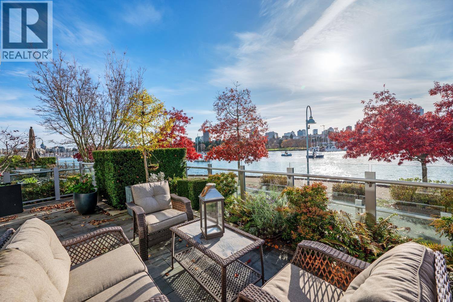 1576 Homer Mews, Vancouver, British Columbia  V6Z 0A6 - Photo 5 - R3097177