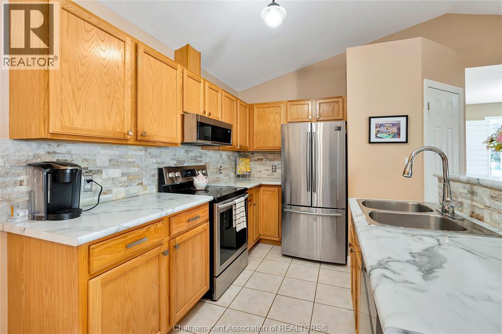 10 Villa Court, Chatham, Ontario  N7L 5P5 - Photo 17 - 26002562