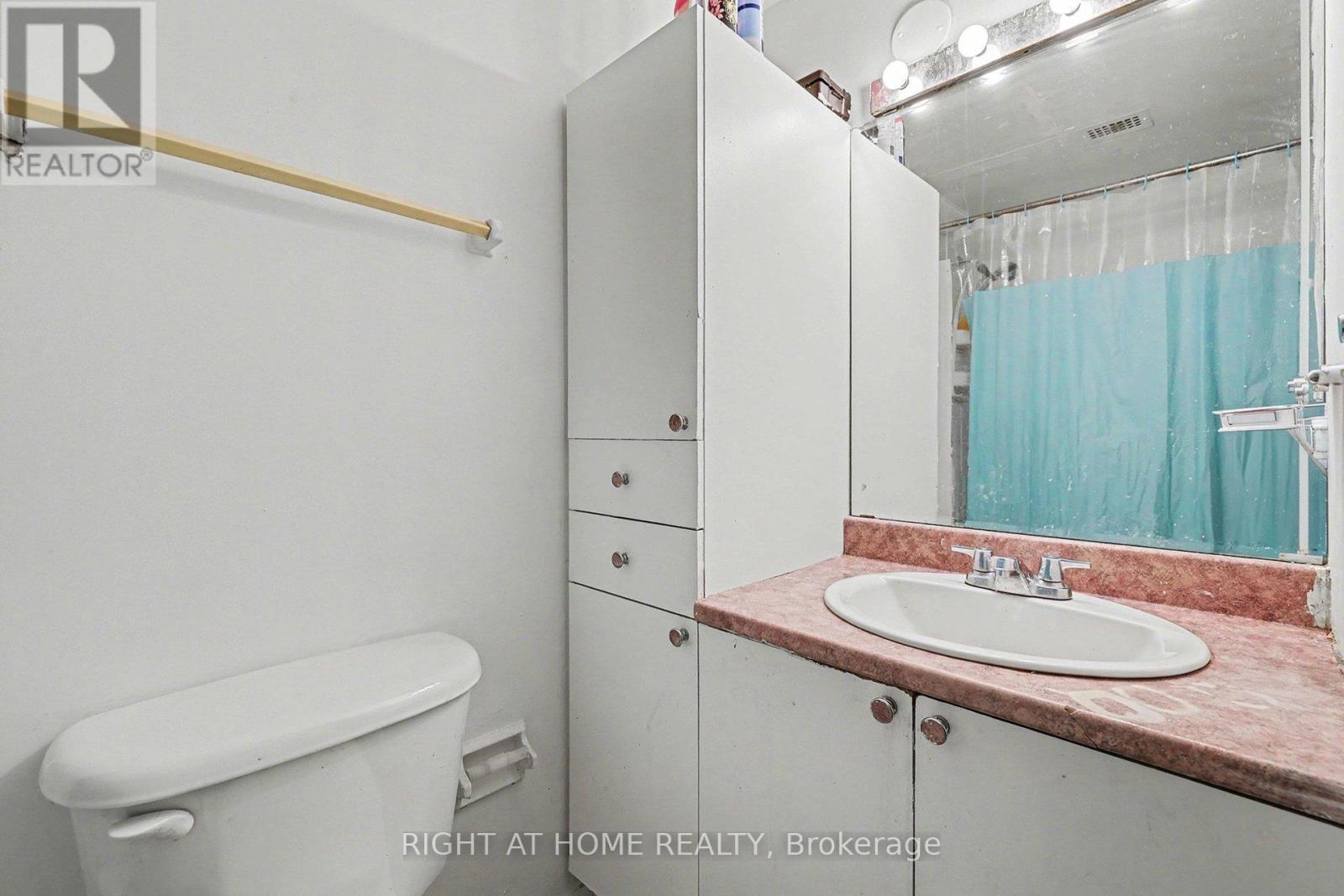 305b - 2044 Arrowsmith Drive, Ottawa, Ontario  K1J 7V8 - Photo 17 - X12857858