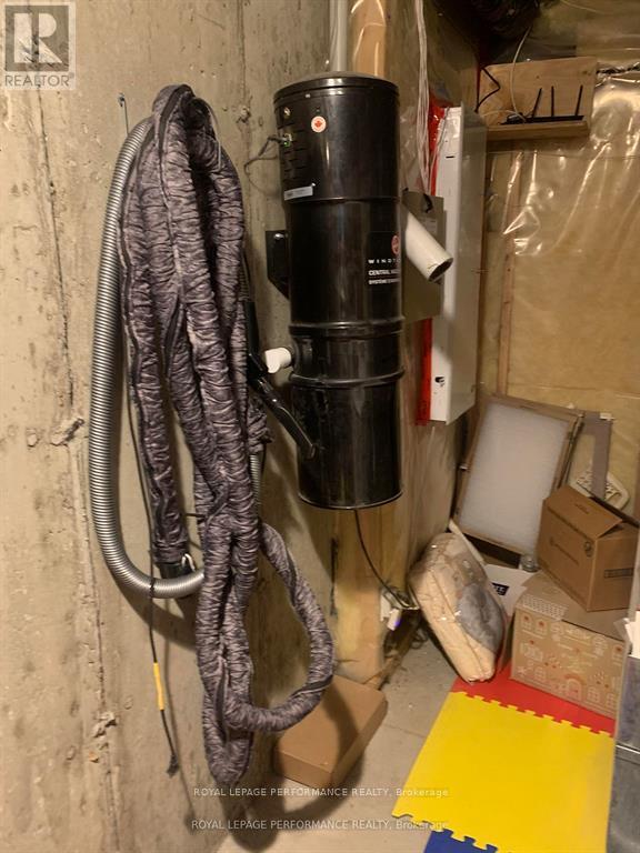 414 Galatina Way, Ottawa, Ontario  K2K 0E7 - Photo 14 - X12857916