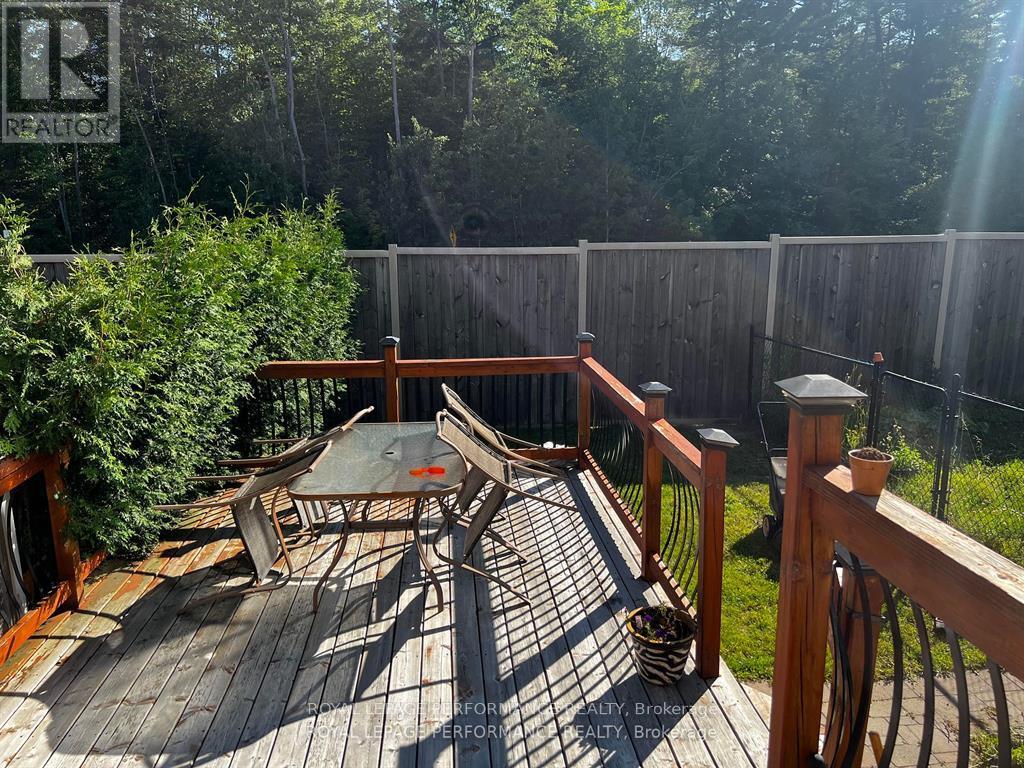 414 Galatina Way, Ottawa, Ontario  K2K 0E7 - Photo 15 - X12857916