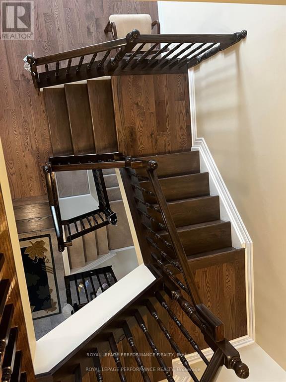 414 Galatina Way, Ottawa, Ontario  K2K 0E7 - Photo 9 - X12857916