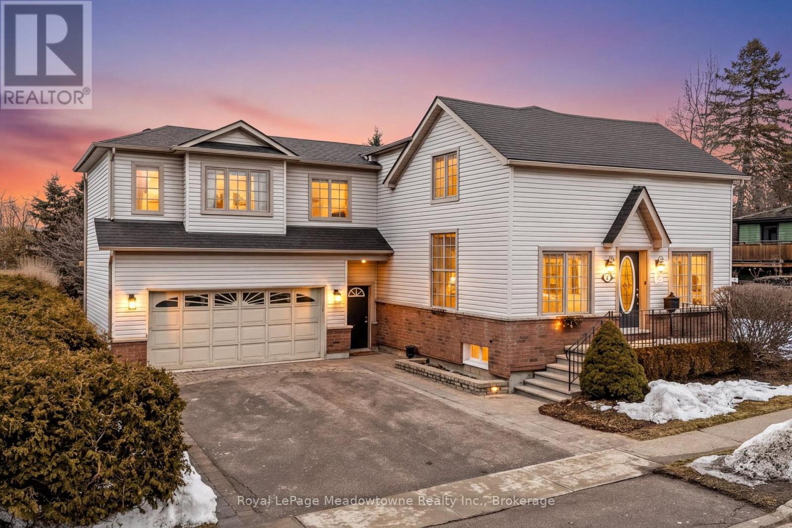 49 MILL STREET, Milton, Ontario