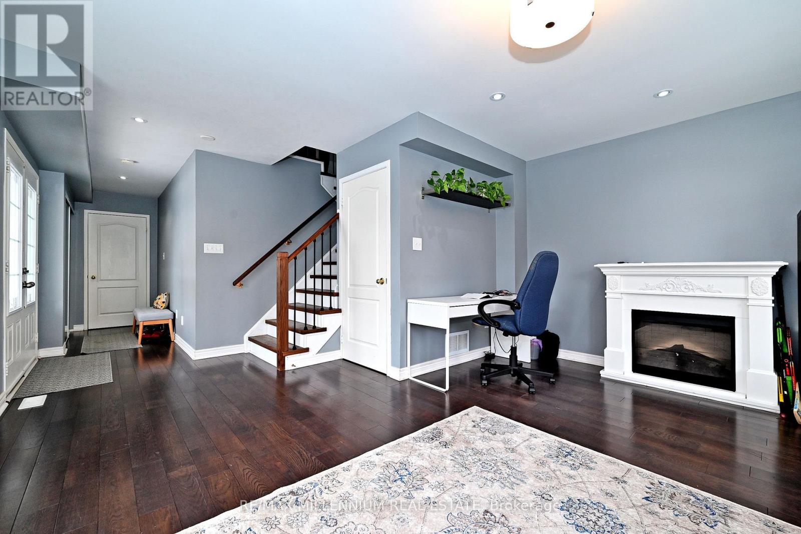 21 Hesketh Road, Ajax, Ontario  L1Z 0K6 - Photo 4 - E12857292