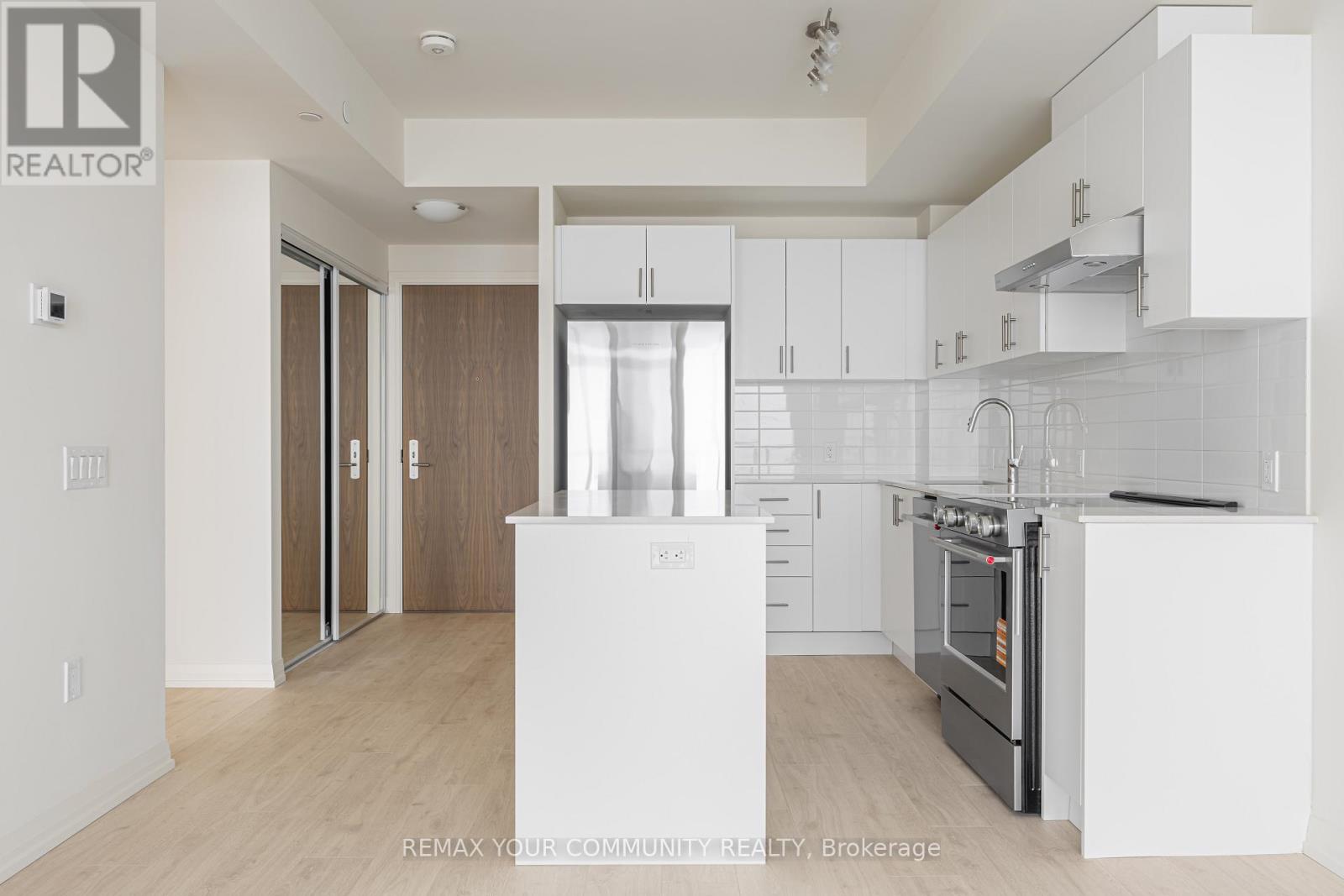 2307 - 27 Korda Gate, Vaughan (Vellore Village), Ontario  L4K 0P6 - Photo 7 - N12851432